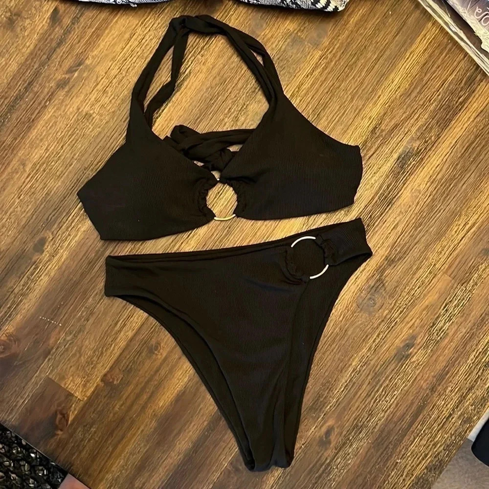 Women’s Black‎ Ribbed 2 Piece Bikini with Gold Ring
